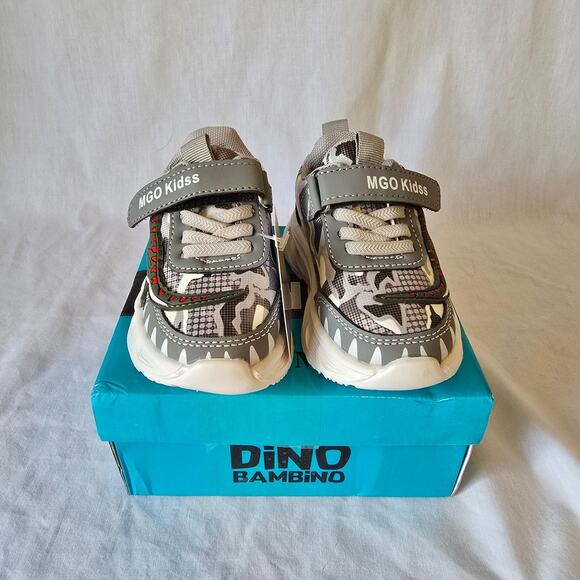 MGO Kidss Dino Bambino Shoes Toddler 6 (22) Gray White Light Up XP-1168156 NIB - Picture 2 of 13
